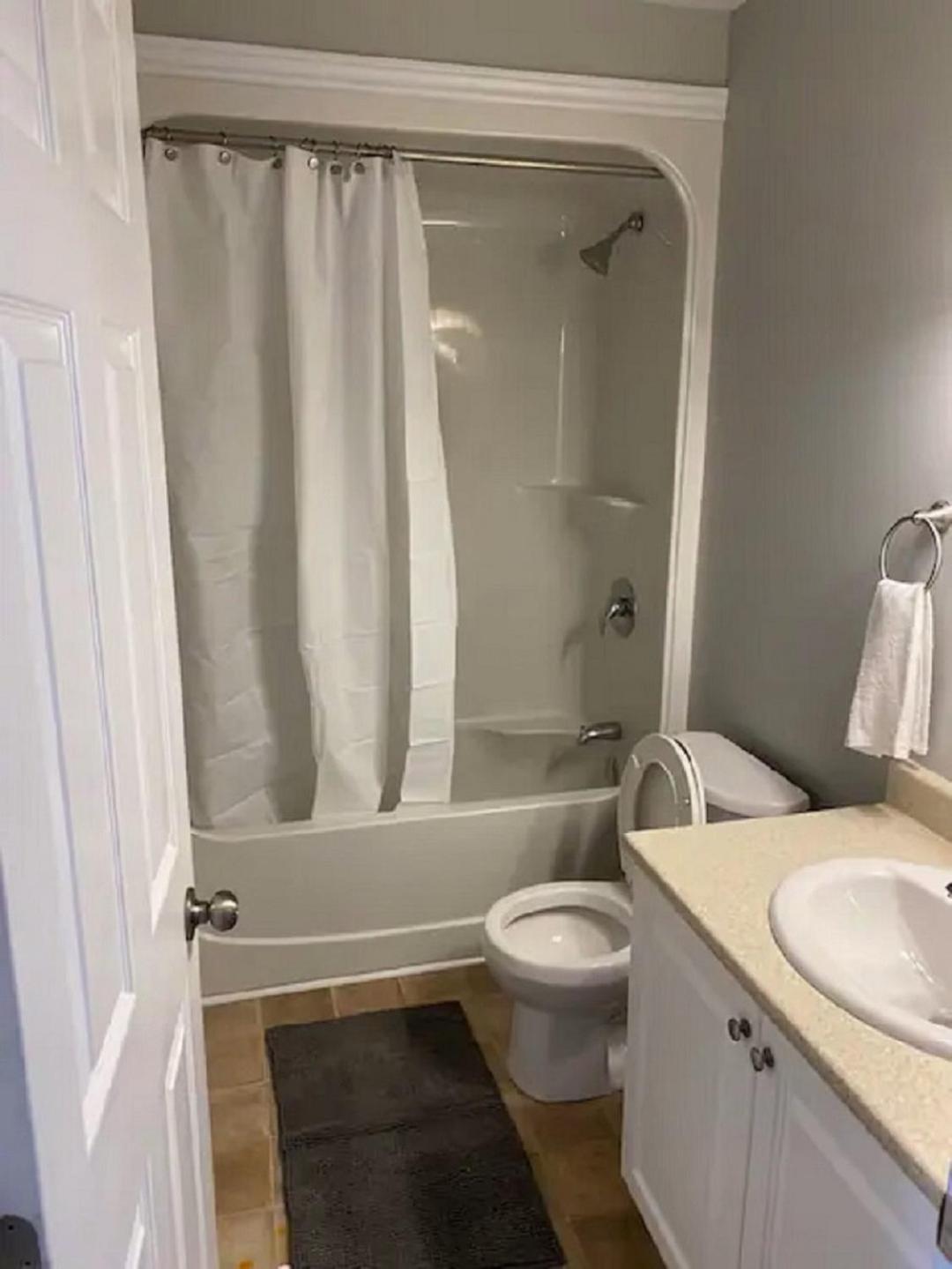 Kingston Comfort Suites - Unit 2 Esterno foto